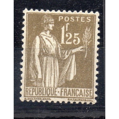 Timbre France Yvert No 287 Type paix 1.25f Olive neuf **