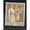 Timbre France Yvert No 287 Type paix 1.25f Olive neuf **