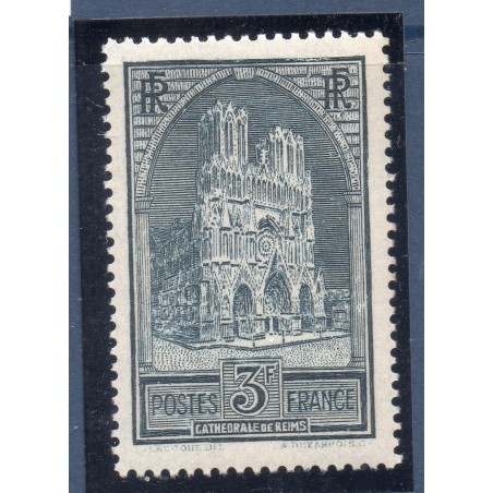 Timbre France Yvert No 259 Cathédrale de Reims Type IV neuf **